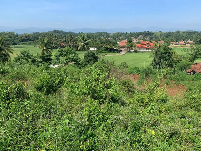 Dijual Tanah di Cibinong Hilir, Cianjur hanya 3.3 km atau 7 menit dari