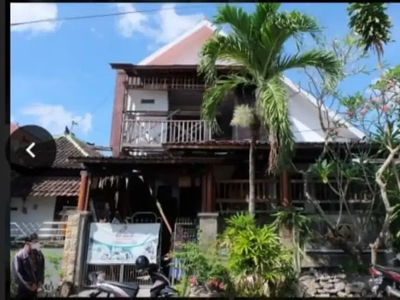 Dikontrakkan Apa Adanya Rumah Daerah Kerobokan Kaja,Badung