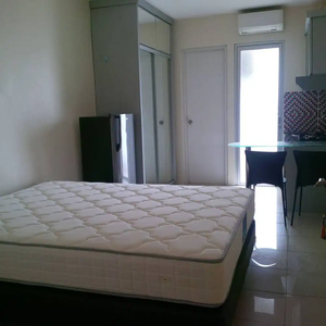 DISEWAKAN Apartemen Kalibata Tower Mawar, Studio Besar view Pool Lt 10