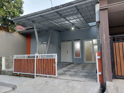 Disewakan/dijual rumah Bumi Karawang Baru blok A3 no 5 Telukjambe