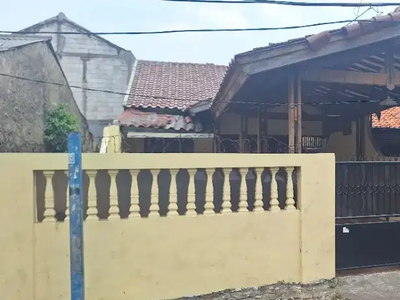 Disewakan tahunan rumah tinggal di Asofa Raya Jakarta Barat 11540