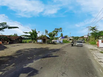 NGEMPLAK, Dekat Pasar Kolombo, Wedomartani Jogja, Kaliurang km.9