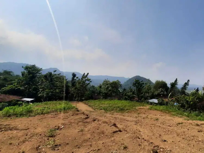 Pekarangan Di Bukit Menoreh View Sawah Dan Pegunungan: Cocok Hunian