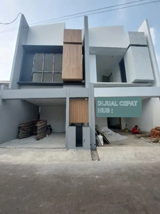 Rumah 2 Lantai Dalam Komplek Termurah Di Kayu Putih Jaktim