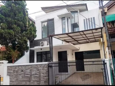 Rumah 2 Lantai Di Tengah Kota Bandung Area Strategis Murah Nego Cepat