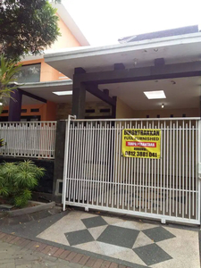 Rumah 2 Lantai Full Furnished di Permata Jingga Soehat Malang