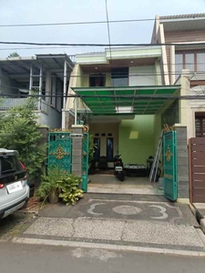 Rumah 25 Lantai Semi Furnish Dalam Komplek Pondok Kelapa Duren Sawit