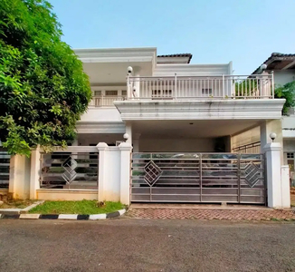Rumah Bagus 2 Lantai,taman Golf Modernland Cipondoh Tangerang