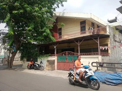 RUMAH BAGUS STRATEGIS PUSAT KOTA JL RAWA KEPA TOMANG