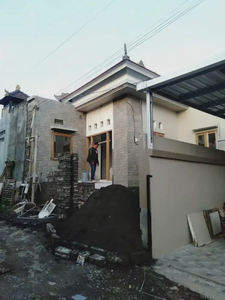 Rumah baru gress