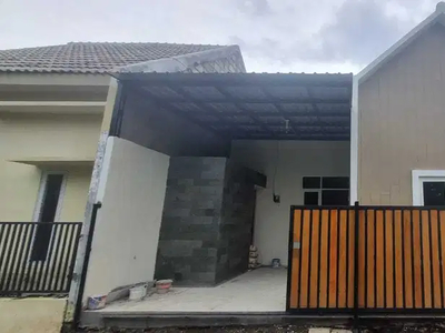 Rumah Baru Gress Lokasi Wage Aloha Taman, Sidoarjo.