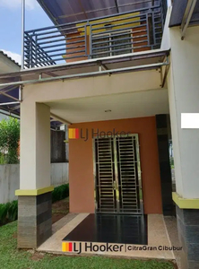 Rumah Besar 2 Lantai Full Furnished di Bukit Golf Hijau Sentul, Bogor