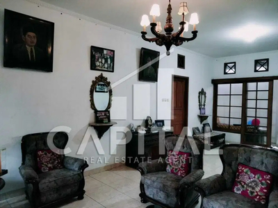 RUMAH Cantik 2 LANTAI SAYAP DAGO , BANDUNG