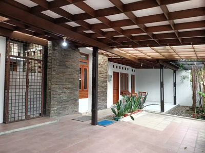 Rumah Cantik Siap Huni di Buahbatu Bandung