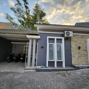 Rumah cluster Lux Mojosongo Jebres Solo 5 menit ke UNS