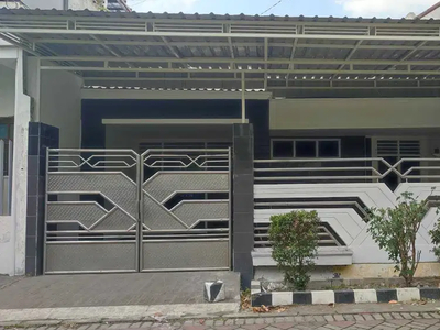 Rumah Darmo Indah Barat, Surabaya Bangunan Terawat Strategis