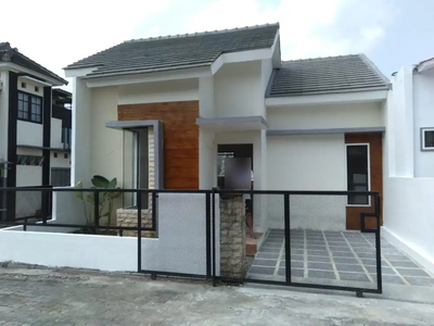 Rumah di jual di Malang 350jt kawasan cemorokandang madyopuro exit tol