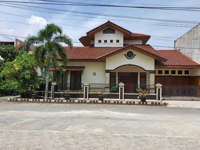 Rumah di jual komplek wartawan medan