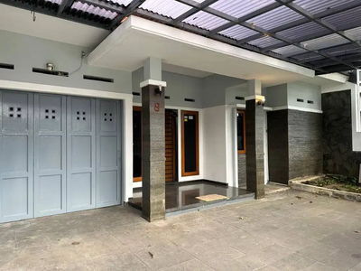 Rumah Dijual Singgasana Pradana Bandung Cantik Nyaman