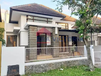 Rumah disewakan di Riverside Balearjosari Blimbing Malang