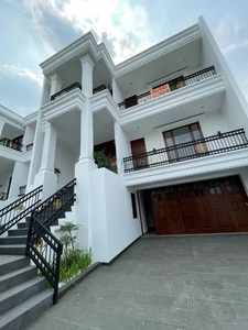 Rumah Exclusive Classic Modern Jakarta Selatan