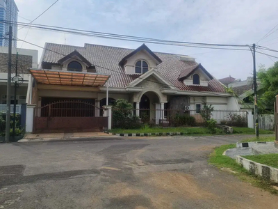 Rumah Full Furnish Siap Huni Dharmahusada Indah