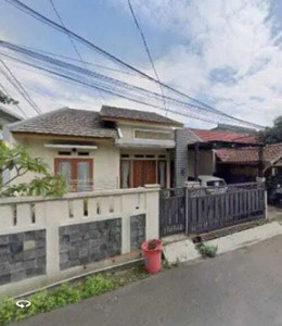 Rumah Hook Hoek 1 Lantai di Sayap Jl Margacinta