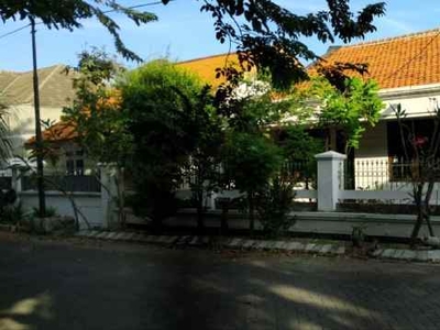 Rumah Lama Hitung Tanah Luasan 300 Di Medokan Asri Surabaya Timur