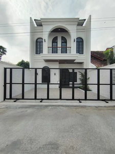 Rumah Megah Wedomartani Ngemplak Sleman Jogja.LOKASI TERBAIK MURAH