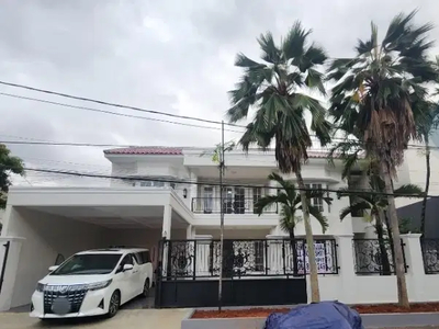 Rumah Mewah Dalam Komplek Elite Pondok Kelapa Jakarta Timur