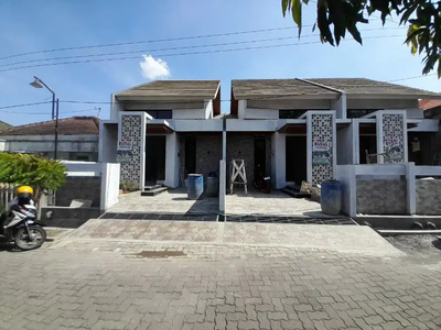 Rumah mewah ready siap huni di Sinar Waluyo Semarang