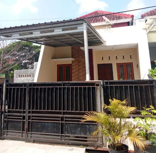 Rumah murah siap huni di lingkungan strategis di Tegal