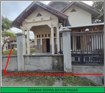 Rumah pinggir jalan di Pidie - Aceh