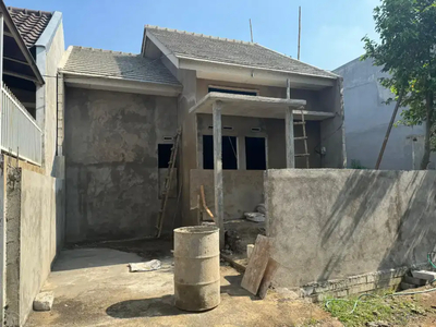 Rumah progres bangun dekat kampus Brawijaya Dieng kota malang