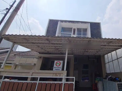 Rumah Siap Huni 2 Lantai di Paradise Serpong City Tangerang J16872