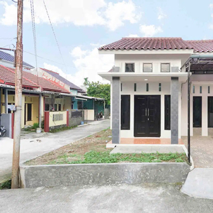 Rumah Siap Huni Gaya Minimalis Besar Dan Sejuk Di Cilodong