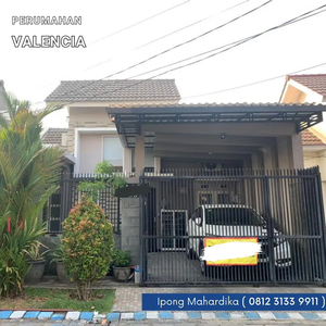 Rumah Sidoarjo Dekat Puskesmas Gedangan di Valencia Puri Surya Jaya