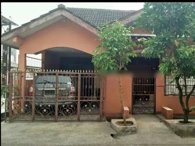 Rumah Strategis di Komplek Inkopad Bogor Dekat Pusat Belanja J16478
