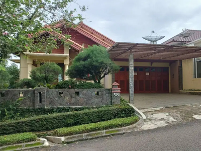 Rumah Terawat Dago Resort lokasi depan View Bandung