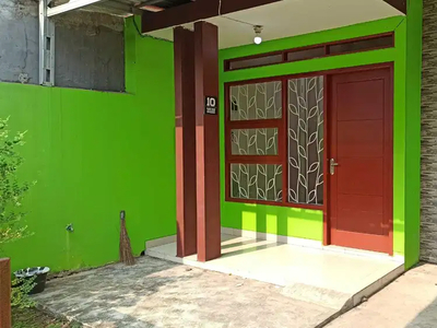 Rumah Unfurnished SHM di Jl. Alam Raya Jatiluhur Residence Bekasi