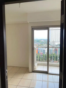 Selangkah ke Stasiun 2BR Golden Tulip Apartemen