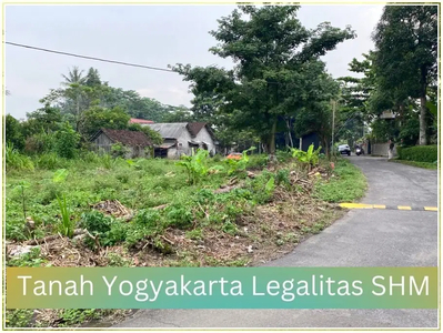 Tanah Murah Dekat Kampus UII di Umbulmartani Sleman Legalitas SHM