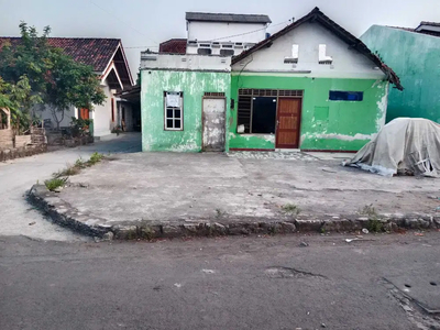 Tanah Pekarangan Bagus 2 Muka di Kasihan Bantul Yogyakarta TP 390