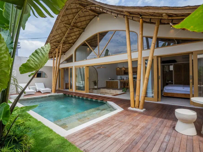 Unique Luxurious Villa For Sale in Canggu, Lovely Bamboo Villa
