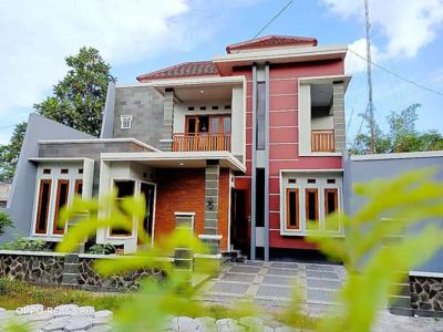 Rumah Mewah Luas 300 Dalam Perumahan Utara Kampus Upn