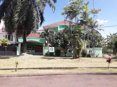 Dijual Cepat Rumah Besar Asri Rapi Terawat Villa Dago Pamulang Tangsel