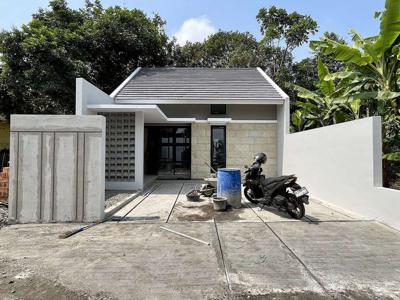 Dijual Rumah Baru Model Minimalis Cuma 500 Jutaan Aja di Cebongan