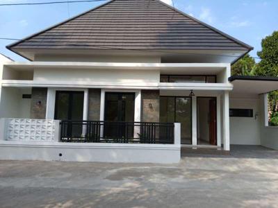 DIJUAL RUMAH BARU SIAP HUNI DI JL KALIURANG KM 14