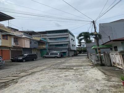 Dijual Rumah di Jl. Bilal - Krakatau Furnished