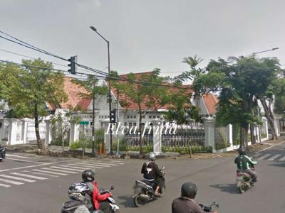 Dijual Rumah Hook Hitung Tanah di Nol Raya Diponegoro Surabaya Pusat